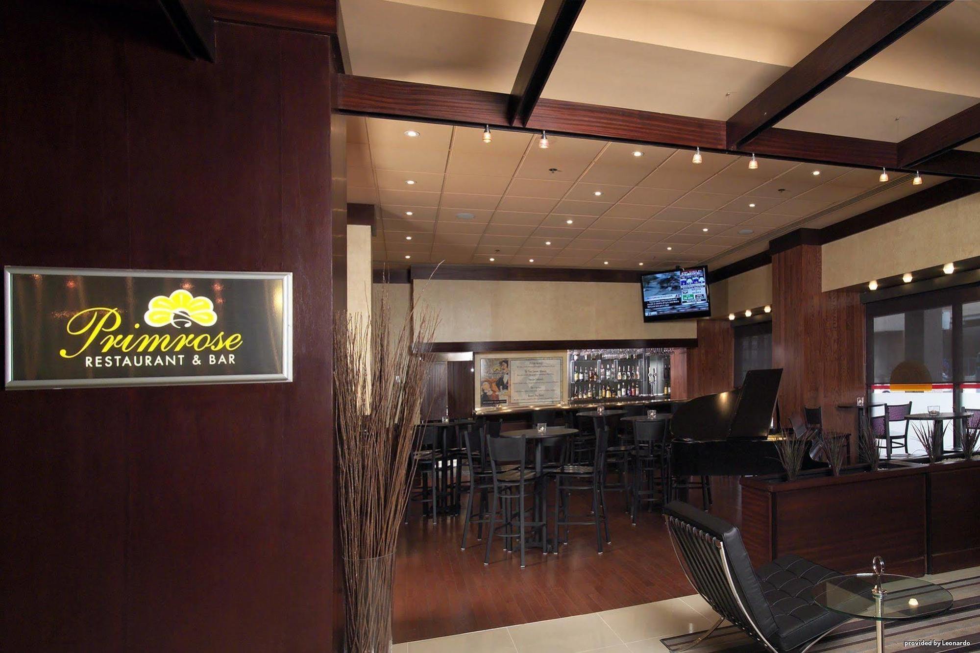 Best Western Primrose Hotel Downtown Торонто Ресторан фото
